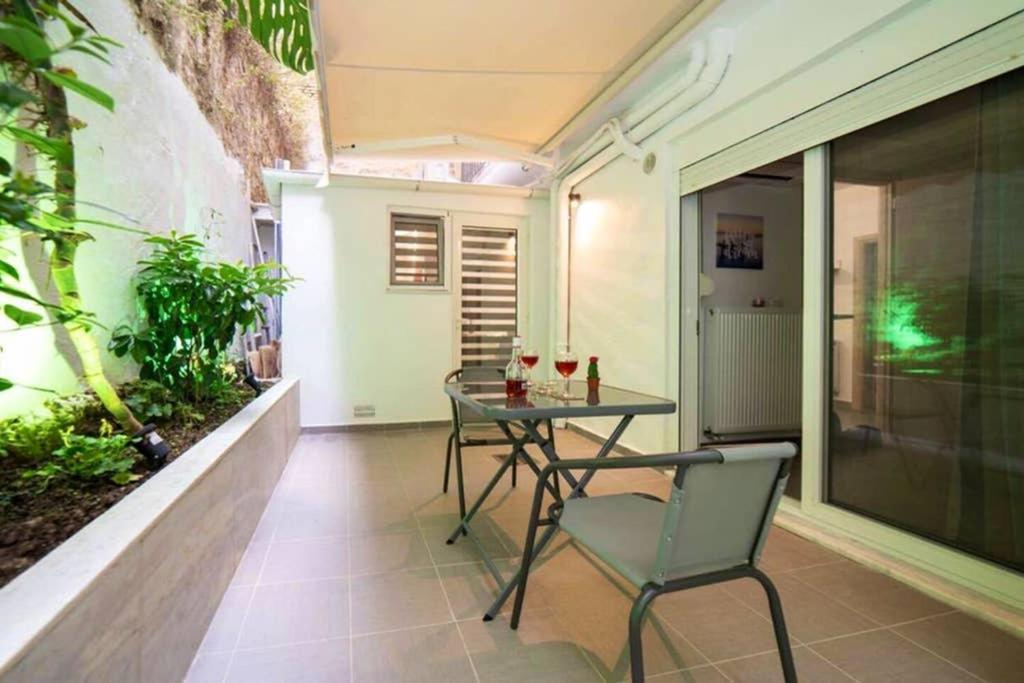 Brand New Aprt With Backyard In Lycabettus Hill ! Apartment Атина Екстериор снимка
